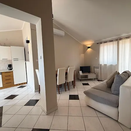 Daire Apartmenthouse Minella